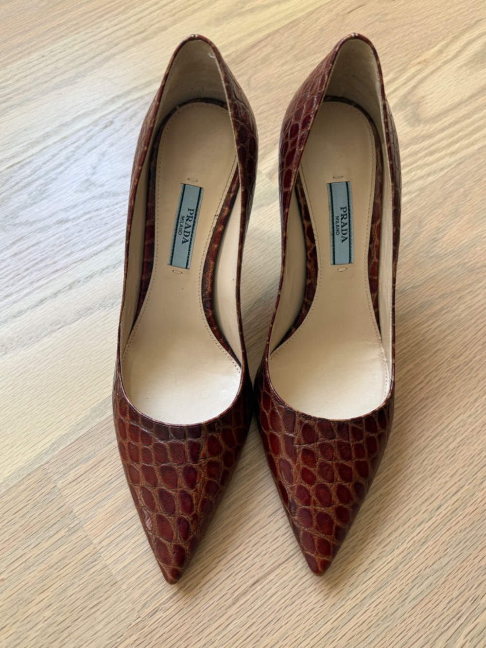 Prada heels - Picture 5 of 12